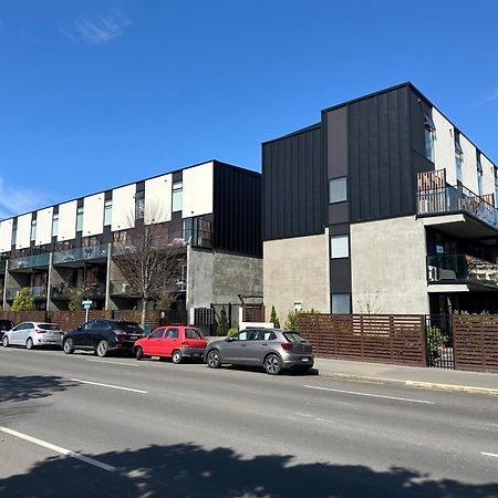 1 Bedroom City Base With Free Car Park Christchurch Eksteriør billede