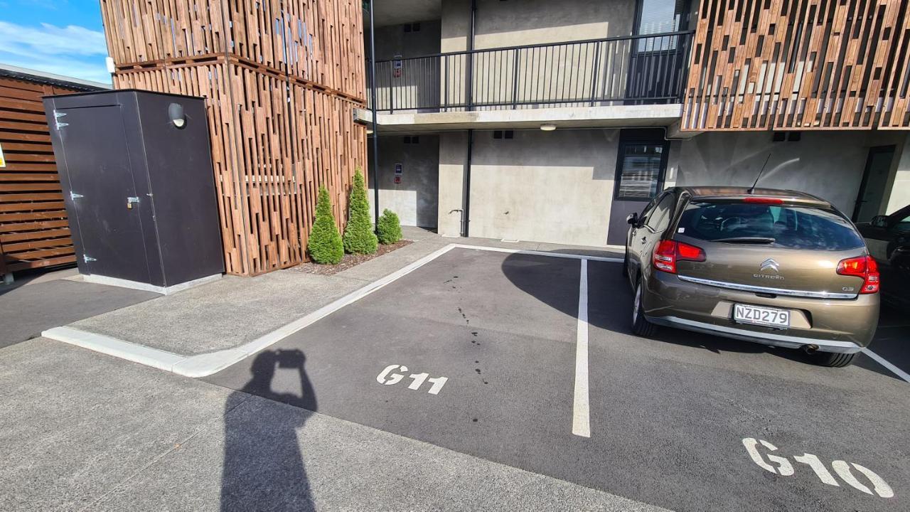 1 Bedroom City Base With Free Car Park Christchurch Eksteriør billede