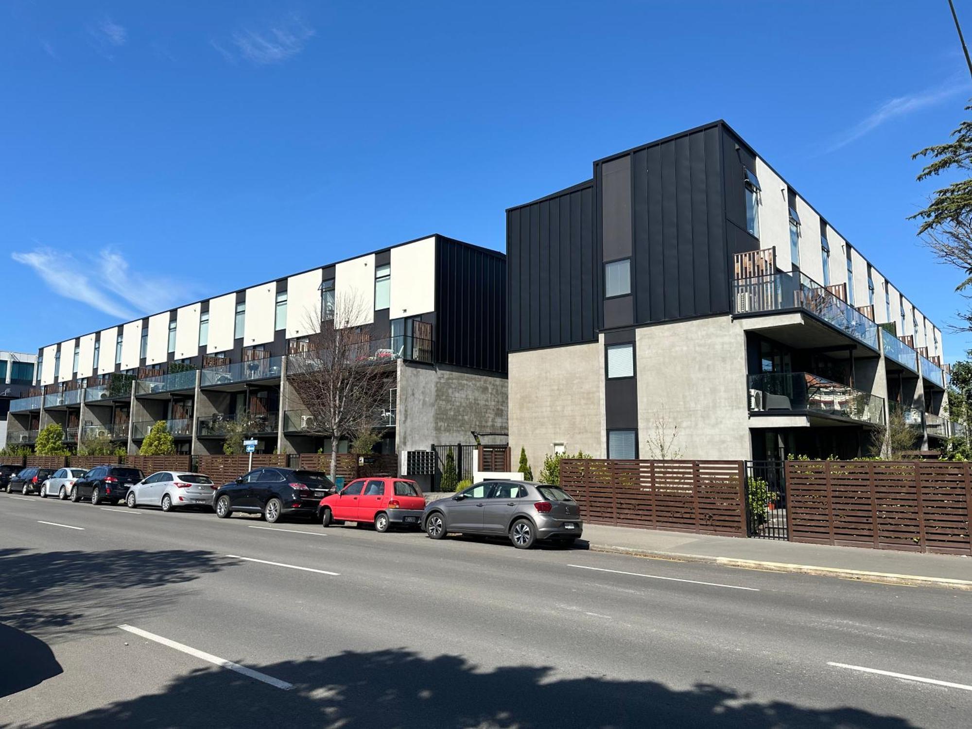 1 Bedroom City Base With Free Car Park Christchurch Eksteriør billede